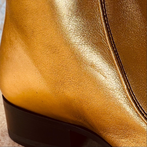 🌟HOST PICK 🌟SAINT LAURENT Miles Buckle Cuff Ankle Boot - Picture 11 of 14